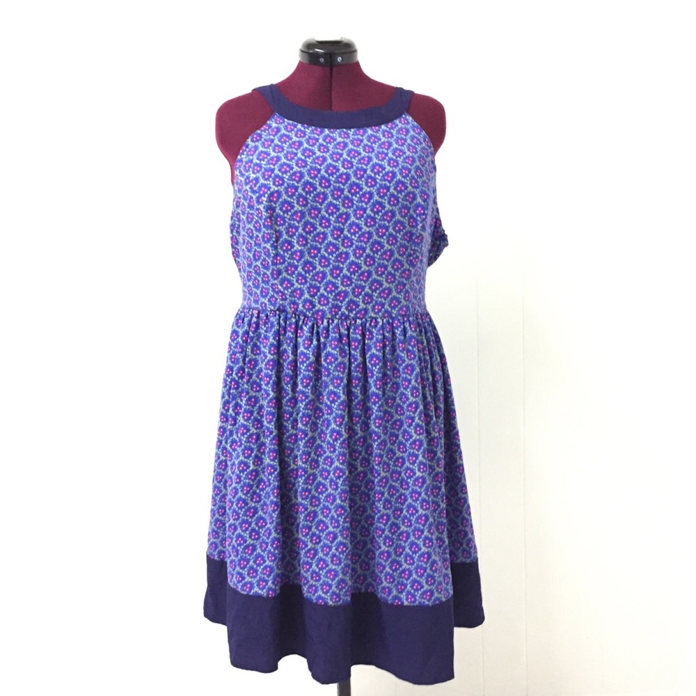 2XL MODCLOTH Blue Floral Apron Dress